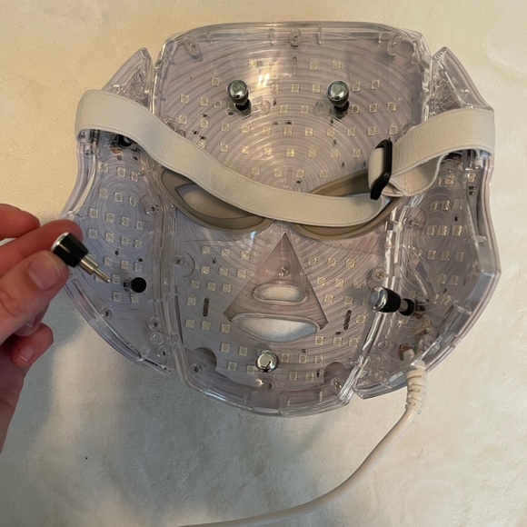 LED light mask (7 colors) - Picture 4 of 13